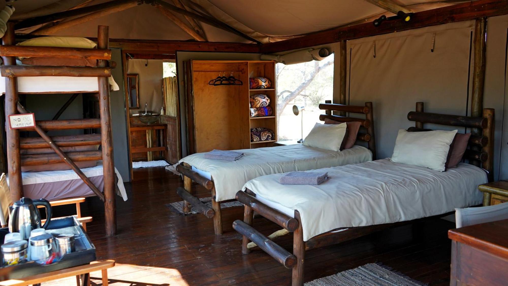Iphofolo Lodge & Tented Camp Vivo Kültér fotó